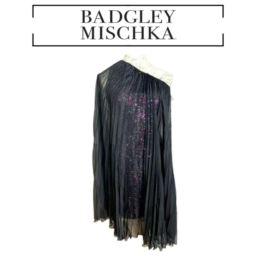 Badgley Mischka Black One Shoulder Gown